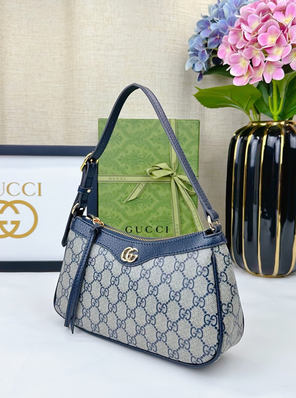 激安グッチバッグコピー側面デザイン